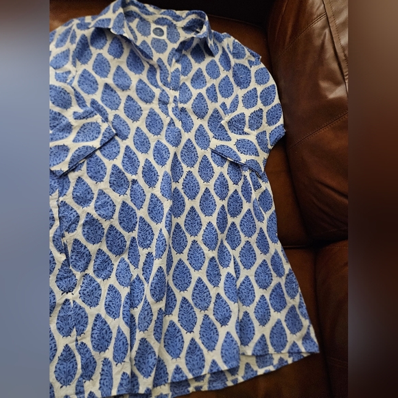 navybleu Dresses & Skirts - NavyBleu Blue and White Leaf Print Shirt Dress Made In India Medium